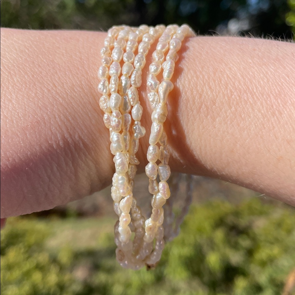 Six Strand Rice Pearl Fish Hook Clasp Bracelet - Picture 3 of 12